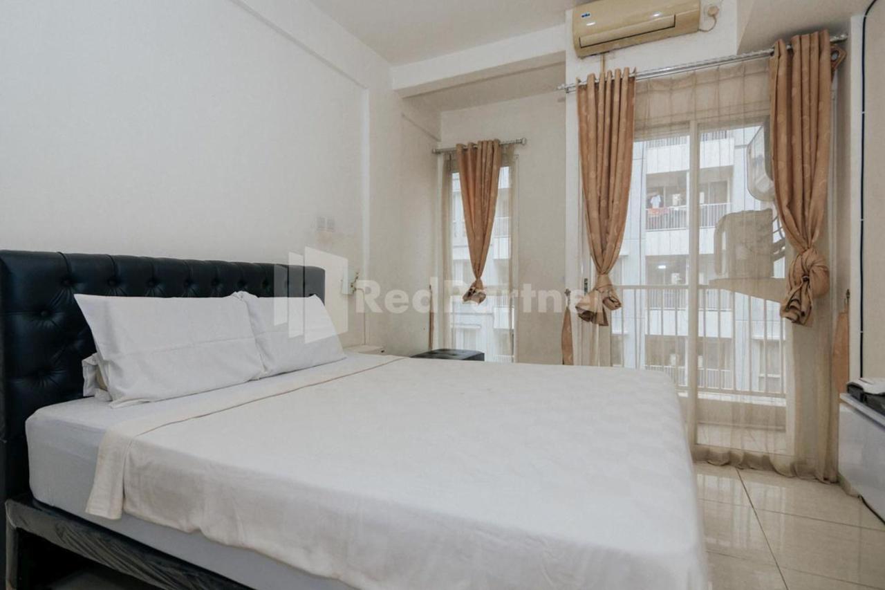 Redliving Apartemen Skylounge Tamansari - Vanez Room Tangerang Exterior foto