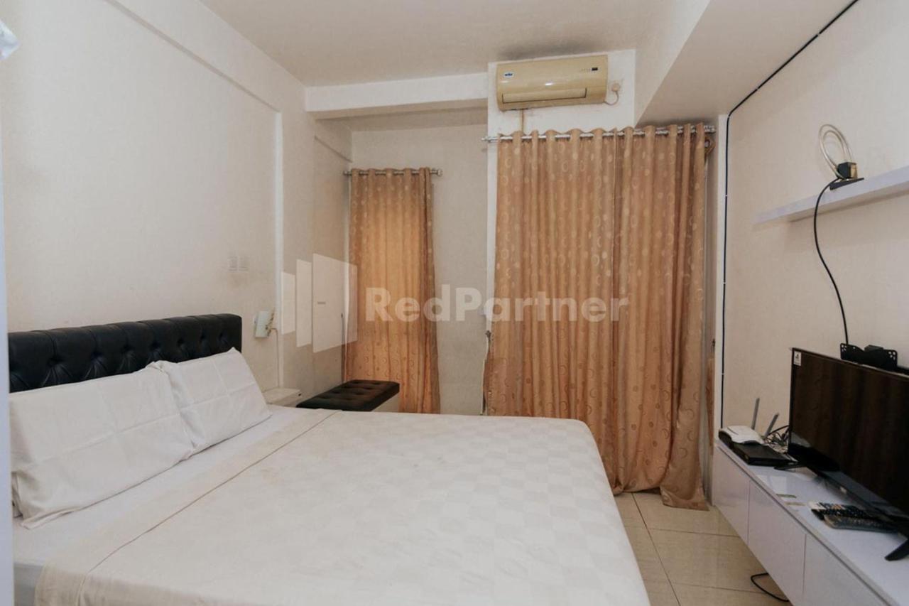 Redliving Apartemen Skylounge Tamansari - Vanez Room Tangerang Exterior foto